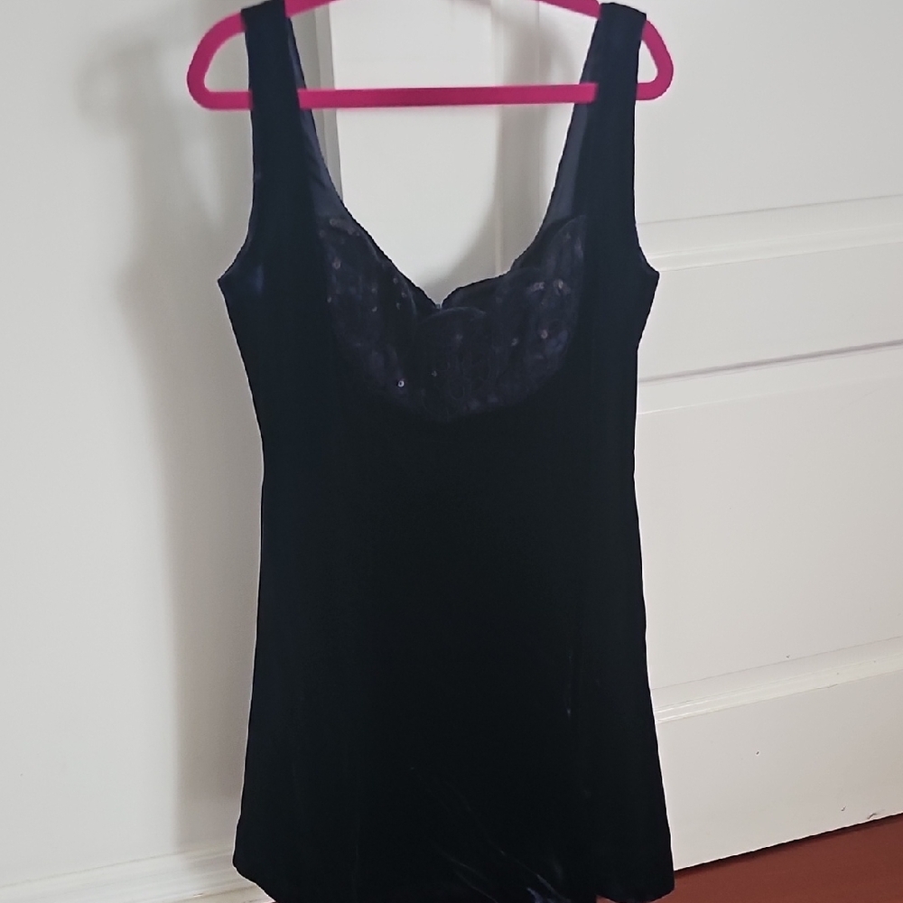 🌟 Gorgeous & Chic Dark Blue Velvet Mini Dress